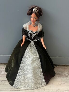 Barbie Millennium Prin  Teresa Special Millennium Edition 1990 Mattel